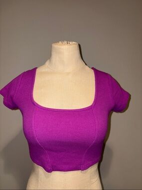 Garage Ribbed Scoop Neck Short Sleeve Crop Top Size S
